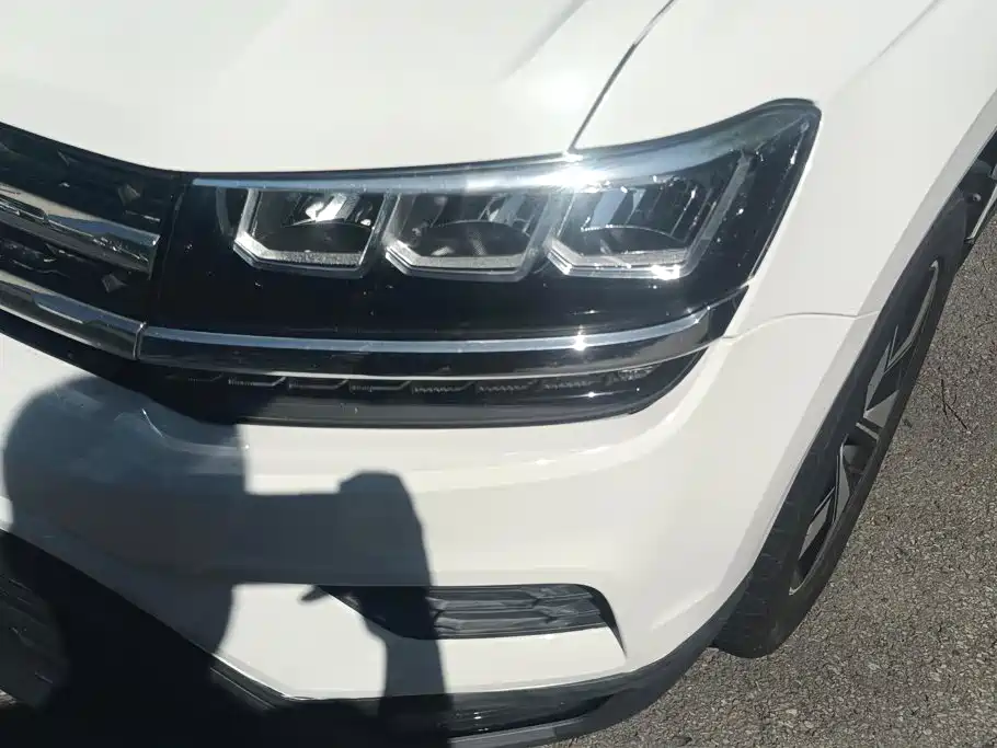 Volkswagen Tharu — миниатюра 5