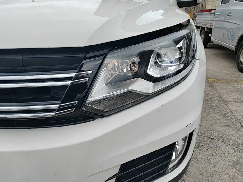 Volkswagen Tiguan — миниатюра 24