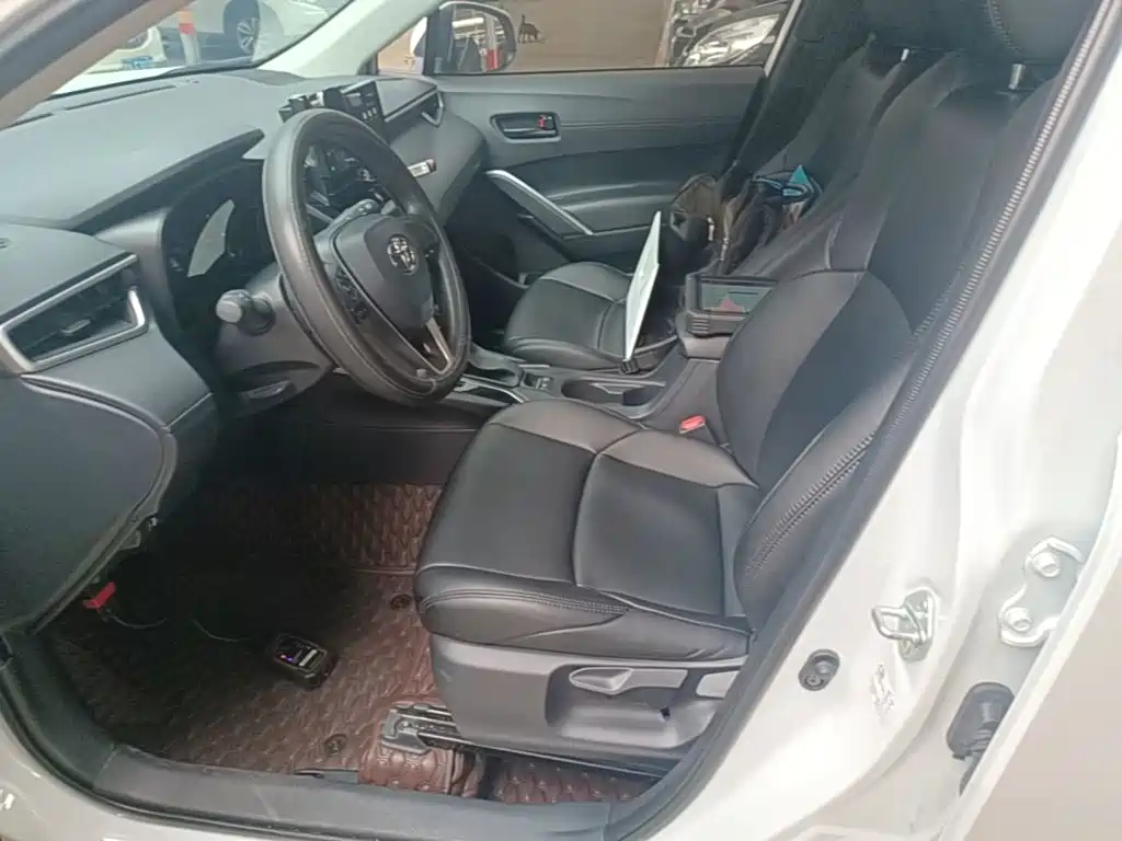 Toyota Frontlander — миниатюра 15