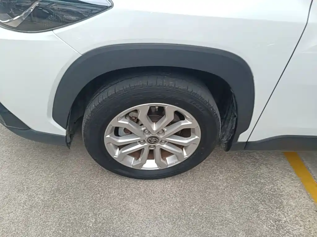 Toyota Frontlander — миниатюра 23