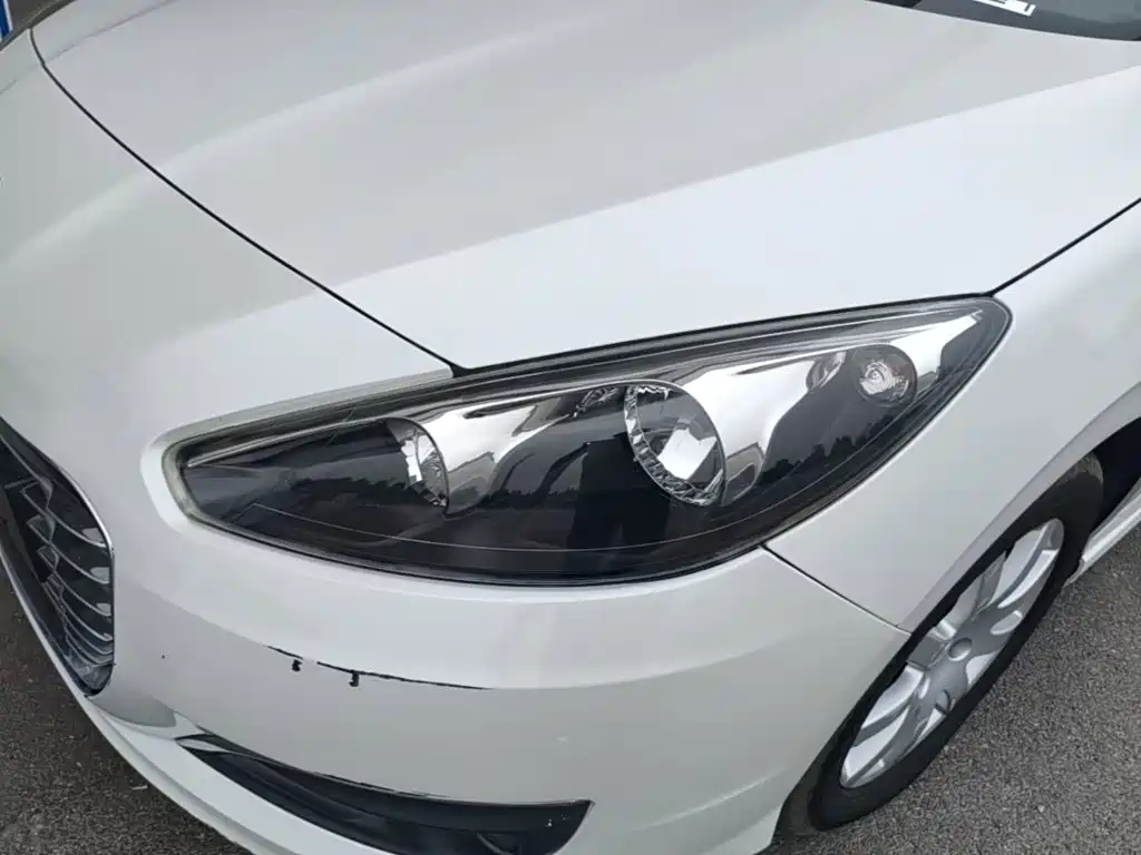 Peugeot 308 — миниатюра 24