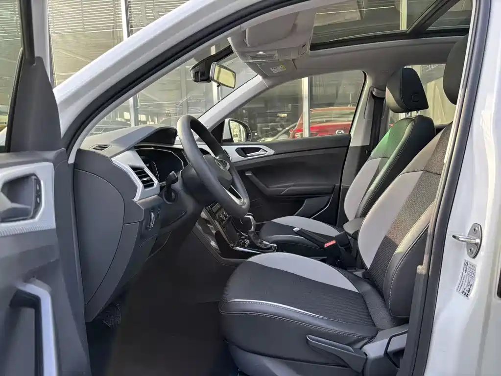 VOLKSWAGEN EXPLORING THE SHADOW