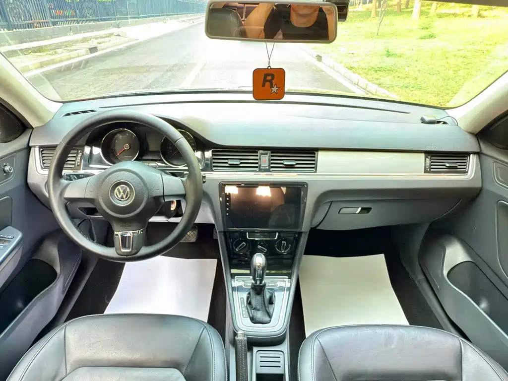 Volkswagen Bora — миниатюра 8