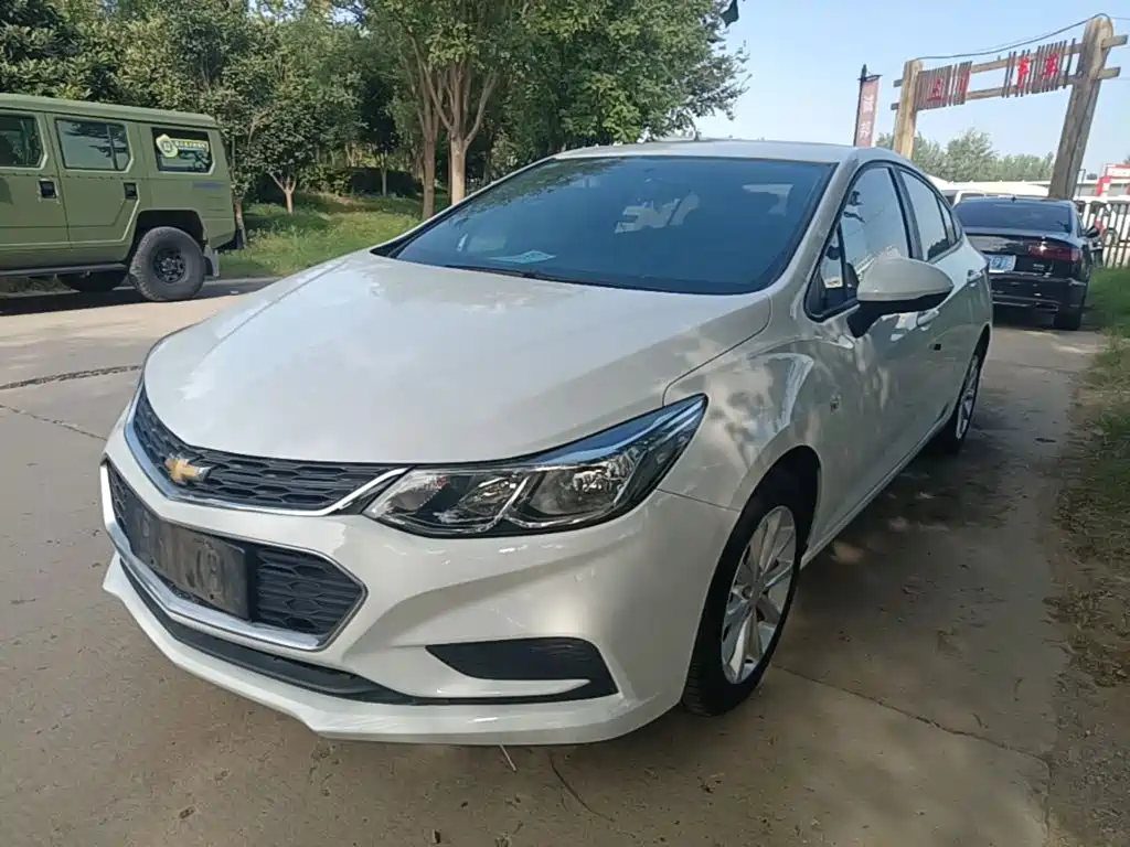 Chevrolet Cruze — миниатюра 2
