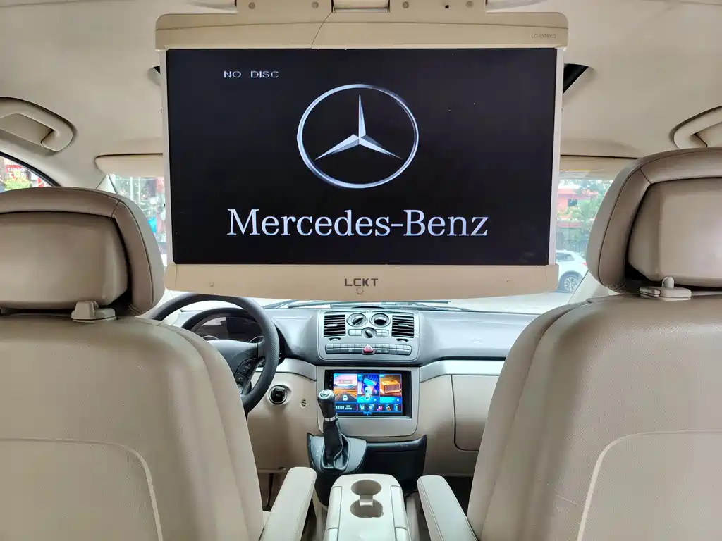 Mercedes-Benz Viano — миниатюра 5