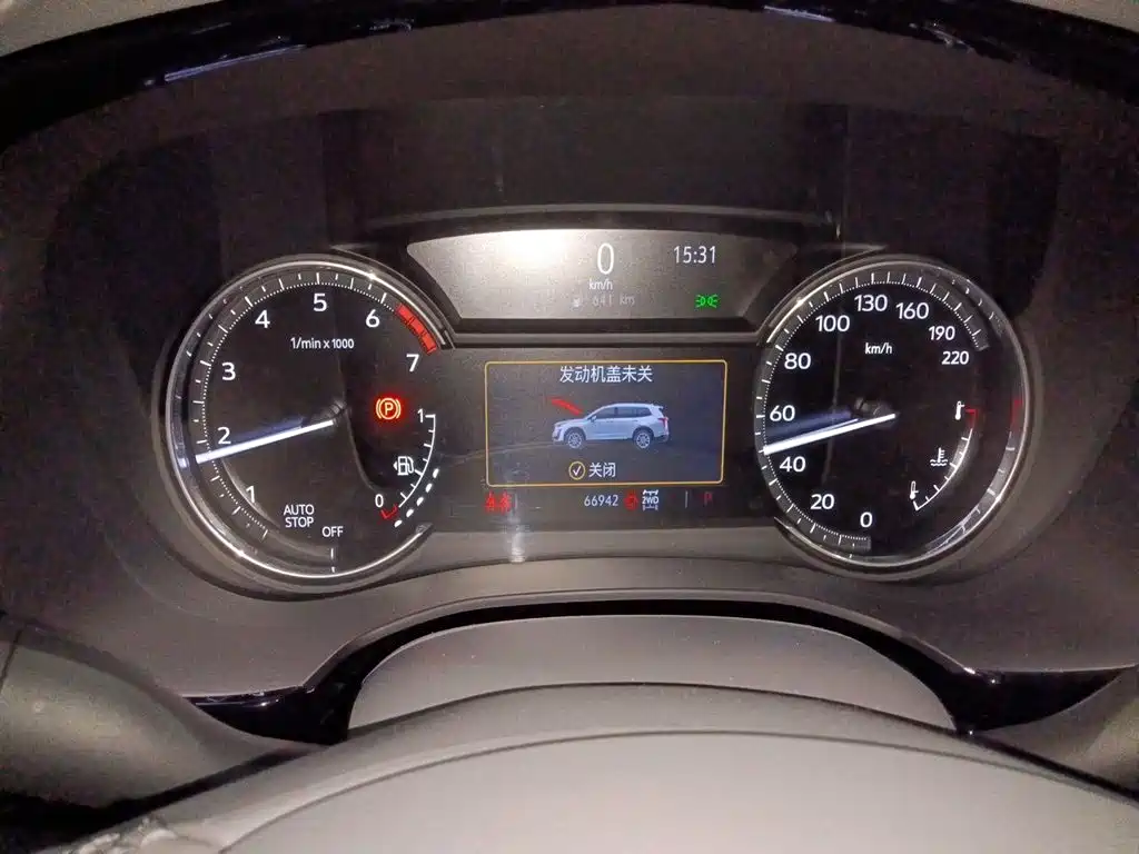 Cadillac XT6 — миниатюра 4