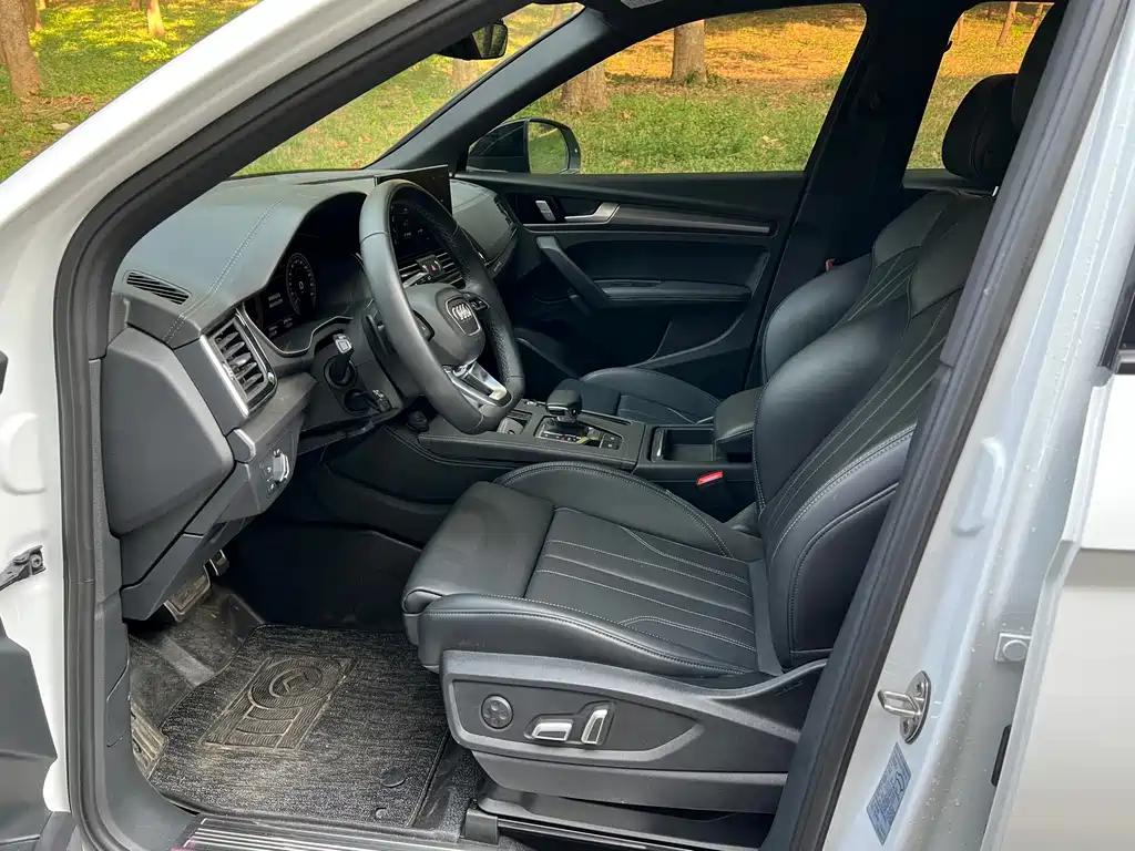 Audi Q5L — миниатюра 3