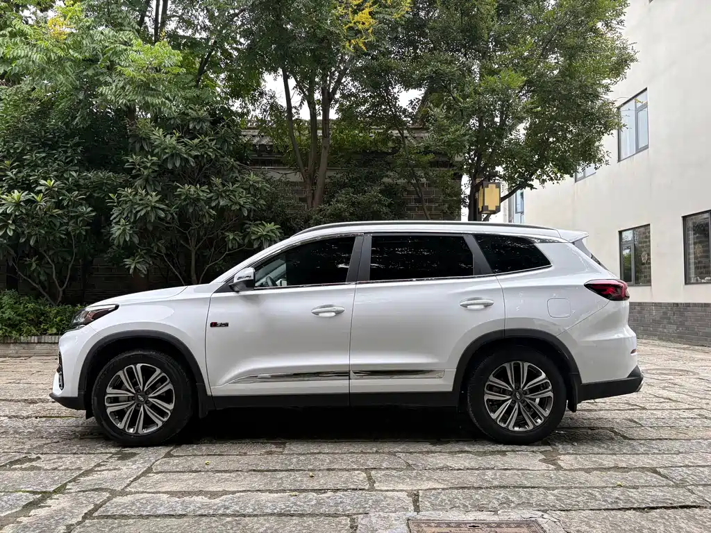 Chery Tiggo 8 — миниатюра 4