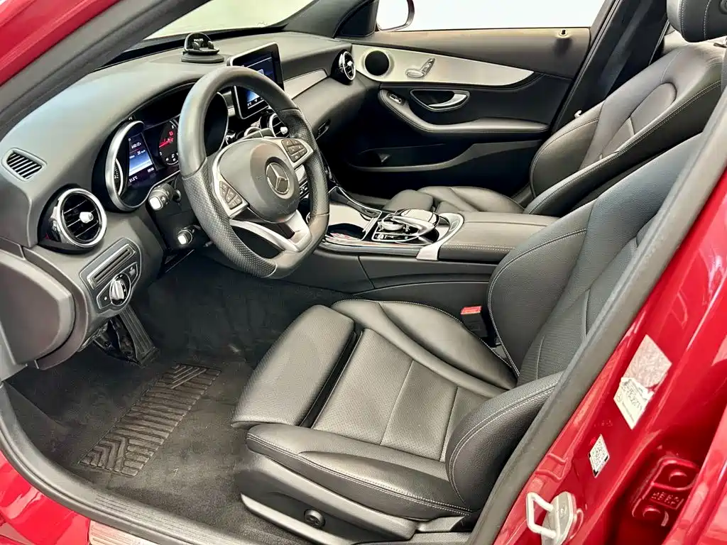 Mercedes-Benz C-Class — миниатюра 6