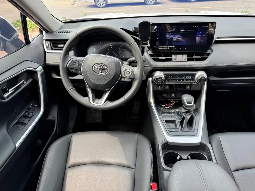 TOYOTA RAV4 RONGFANG