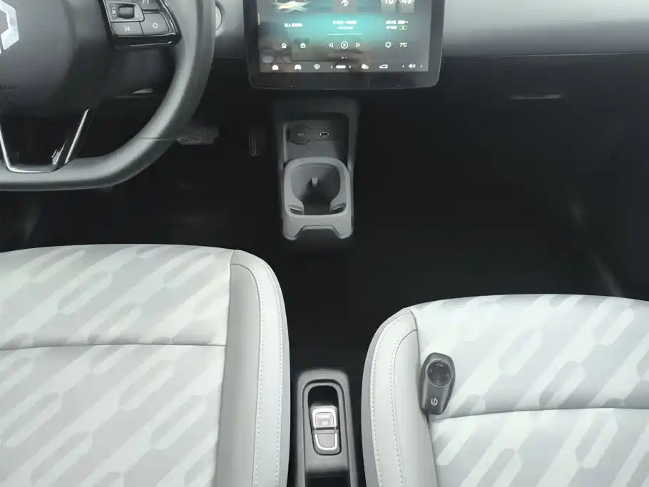 Leapmotor Leapmotor T03 — миниатюра 16