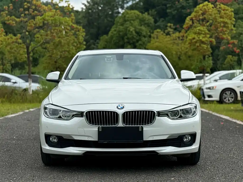 BMW 3 Series — миниатюра 2