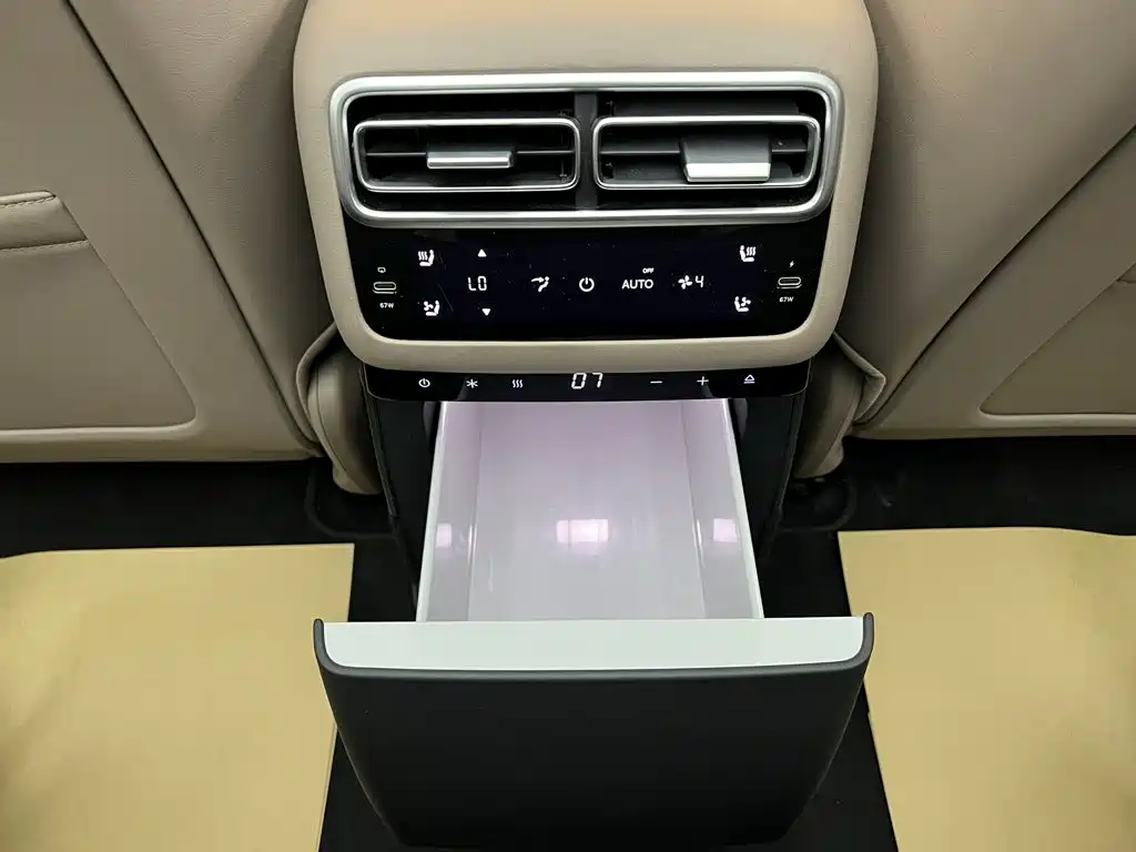Li Auto Li L6 — миниатюра 20