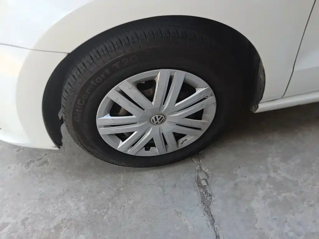 Volkswagen Polo — миниатюра 23