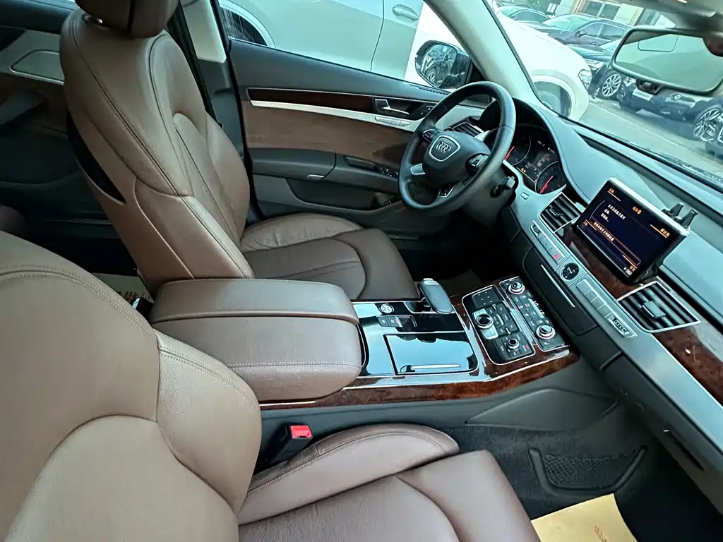 Audi A8 2013 A8L 45 TFSI quattro Comfort