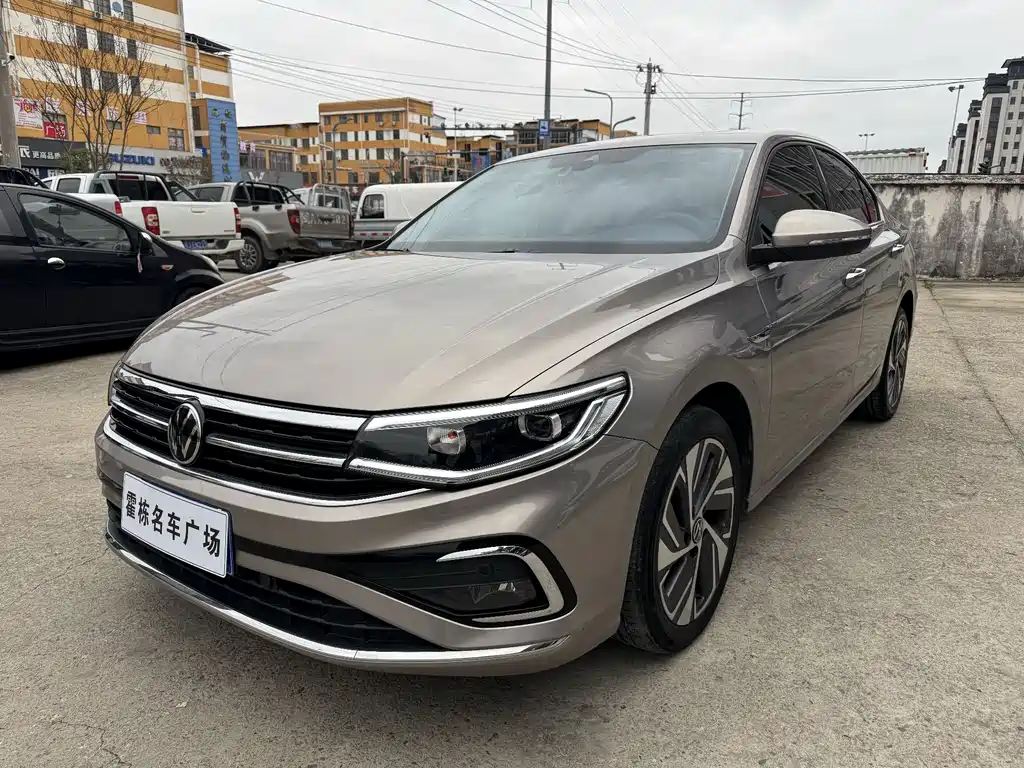 Volkswagen Bora 2023
