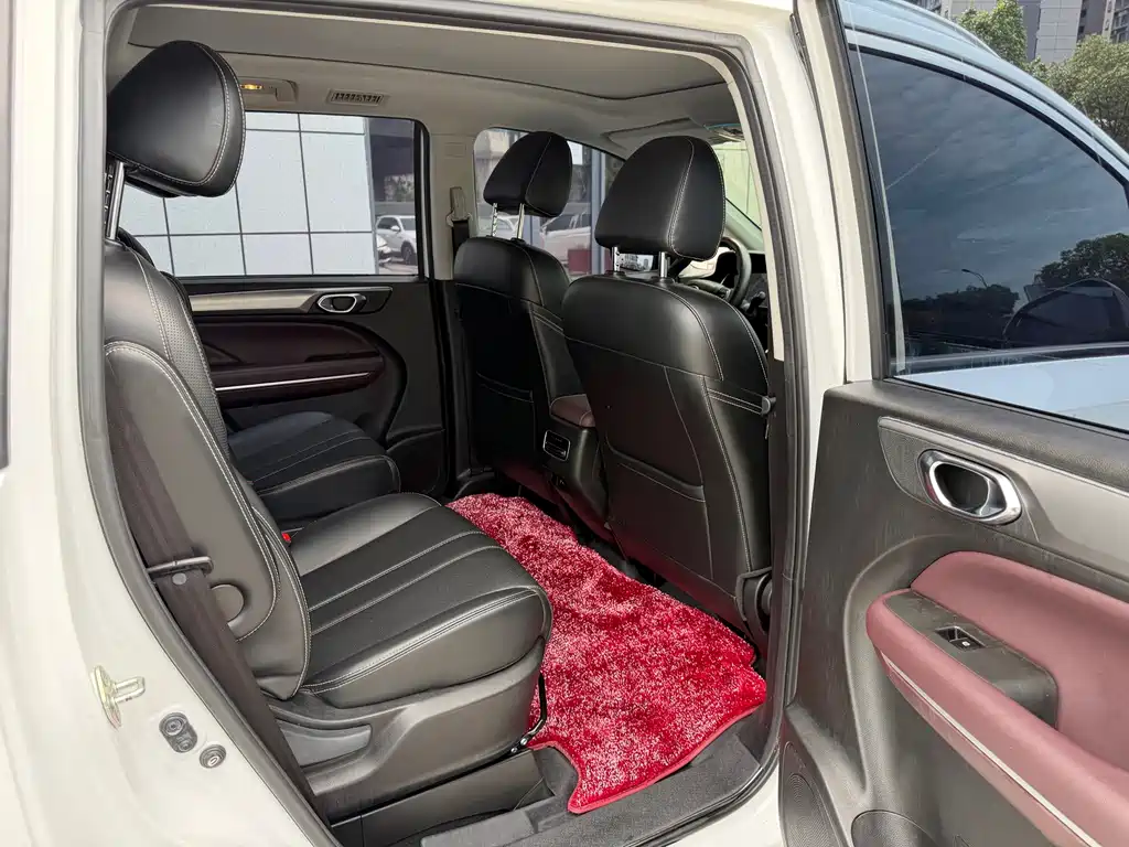 GAC Motor Trumpchi M6 — миниатюра 9