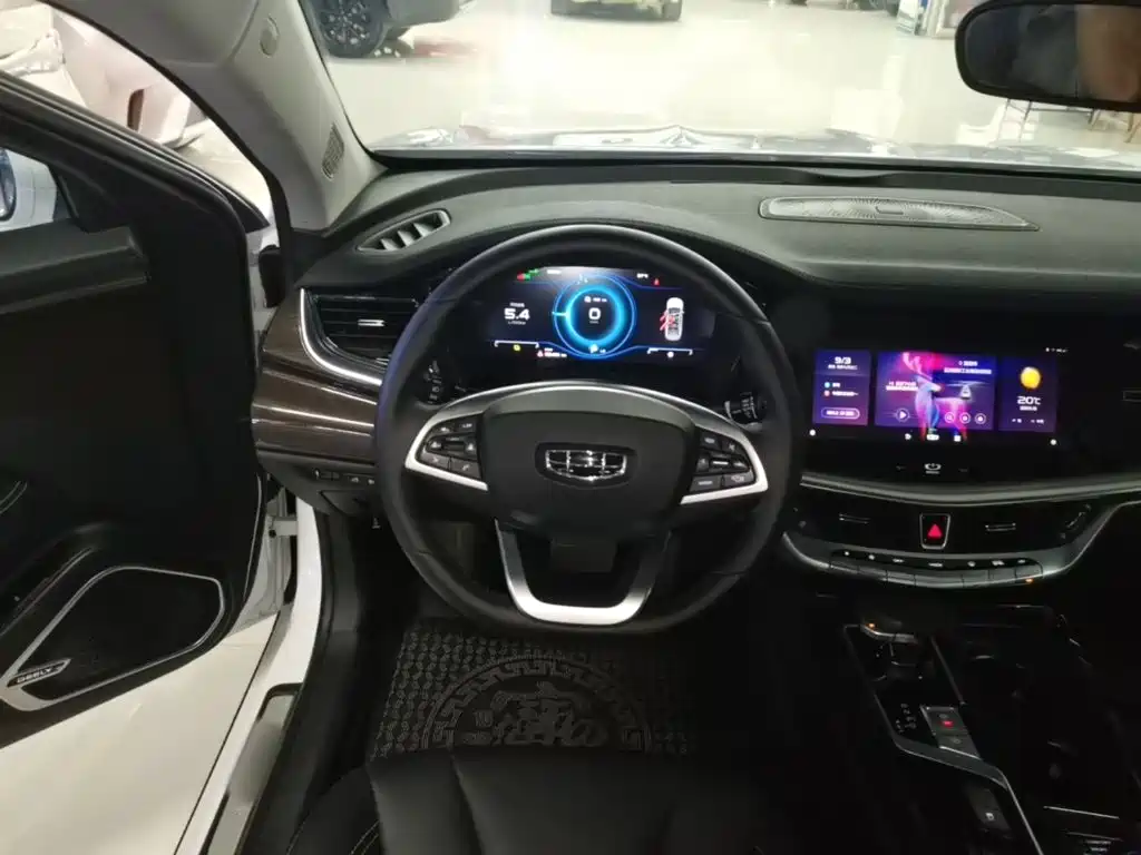 Geely Borui Hybrid — миниатюра 11