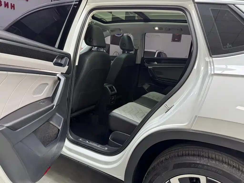 Volkswagen Tayron — миниатюра 8