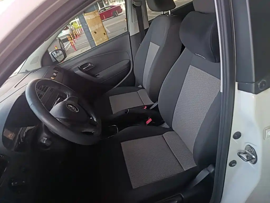 Volkswagen Polo — миниатюра 15