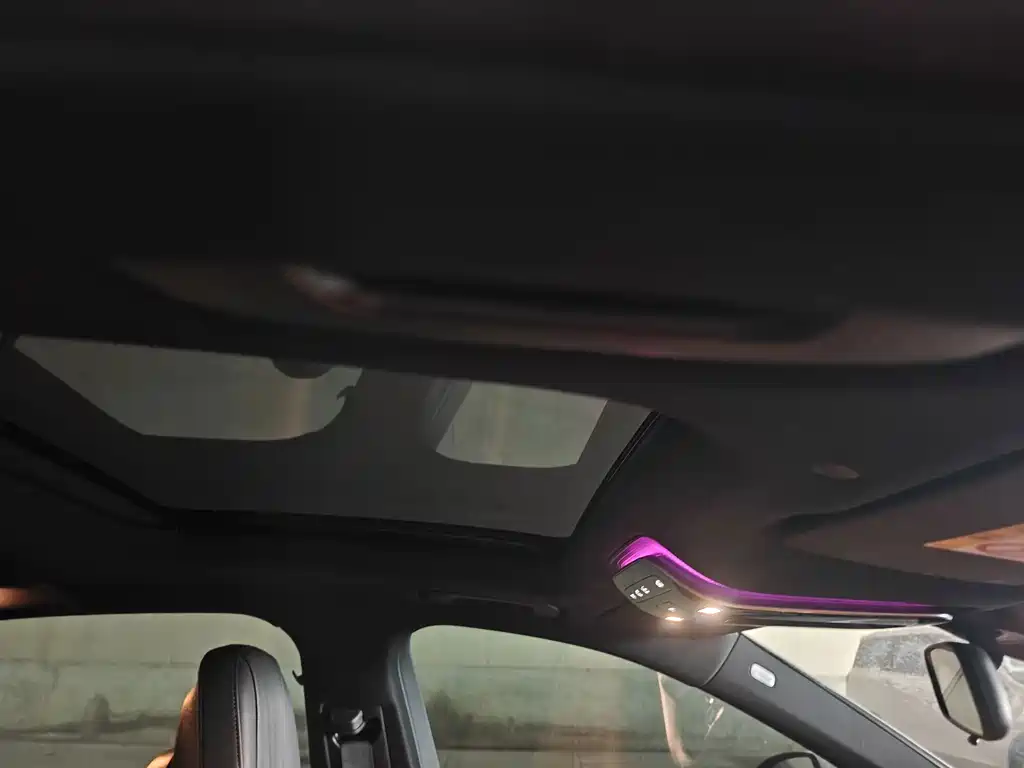 Mercedes-Benz C-Class — миниатюра 10