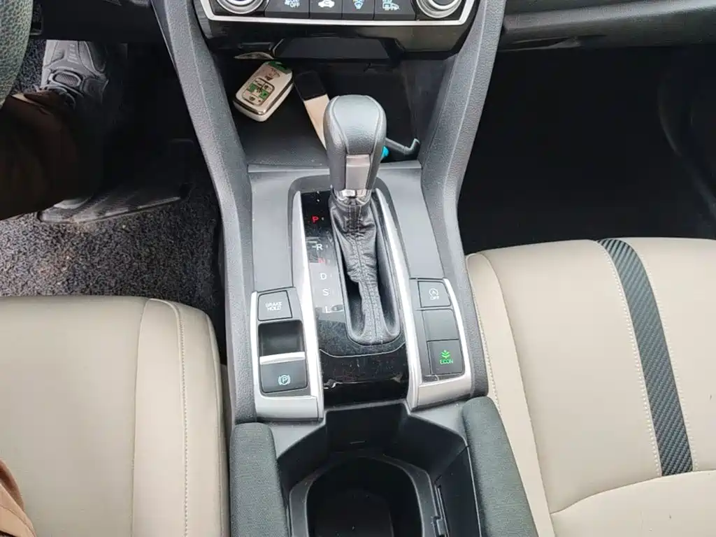 Honda Civic — миниатюра 14