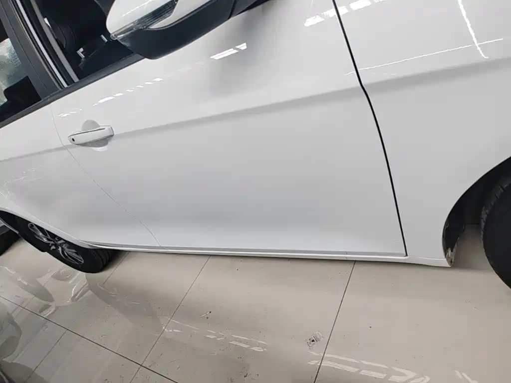 Geely Emgrand — миниатюра 21