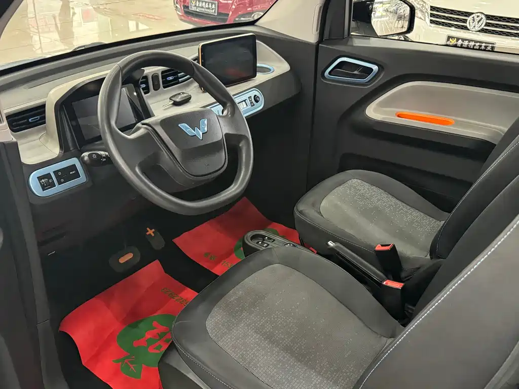 Wuling MINIEV — миниатюра 7