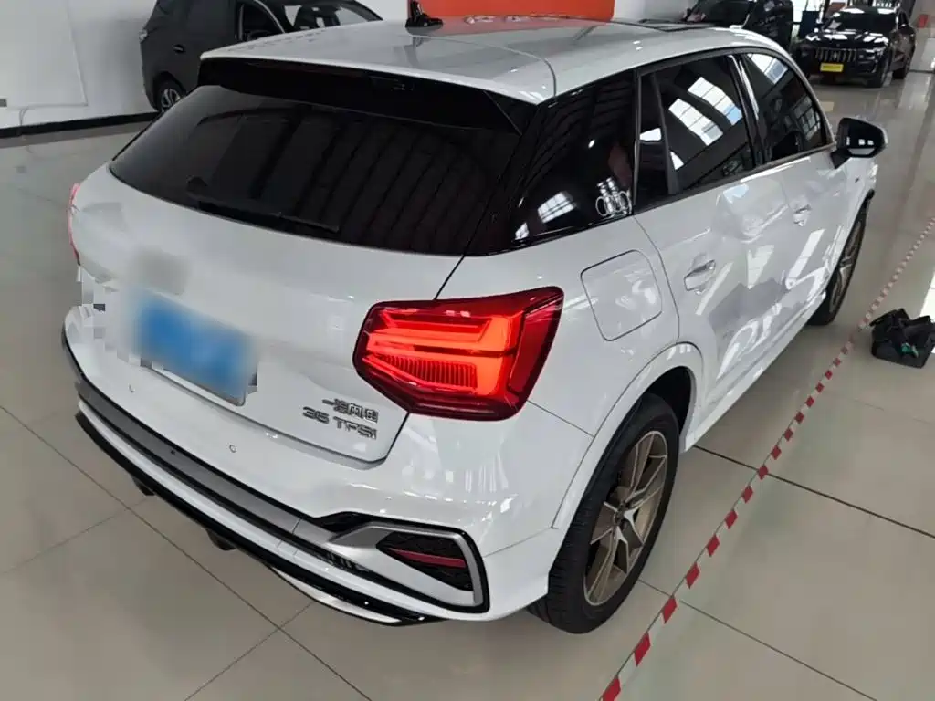 Audi Q2L — миниатюра 7