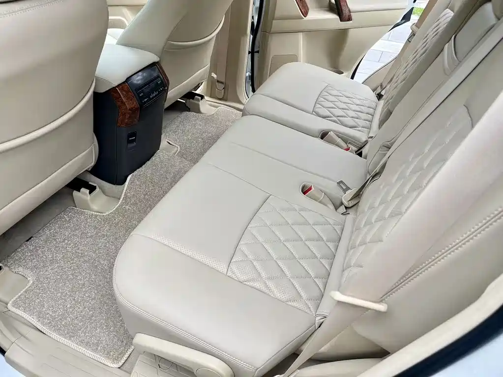 Toyota Prado (Import) — миниатюра 9