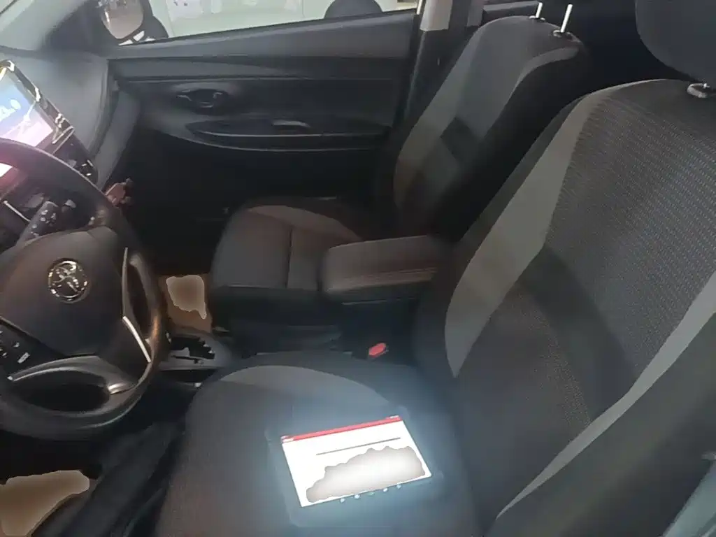 Toyota Vios FS — миниатюра 15