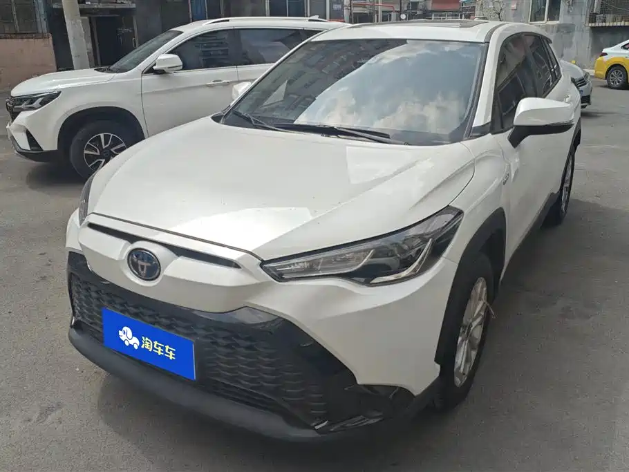 Toyota Frontlander 2024