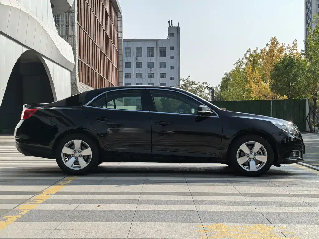 Chevrolet Malibu — миниатюра 11