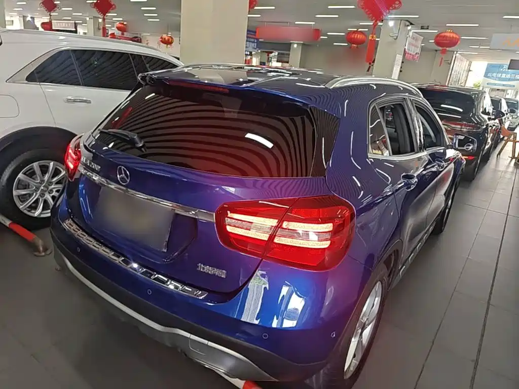 Mercedes-Benz GLA — миниатюра 7