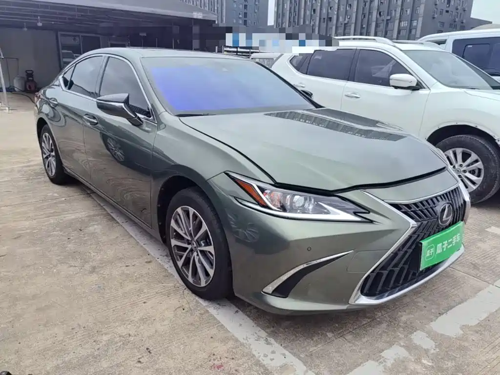 Lexus ES — миниатюра 4