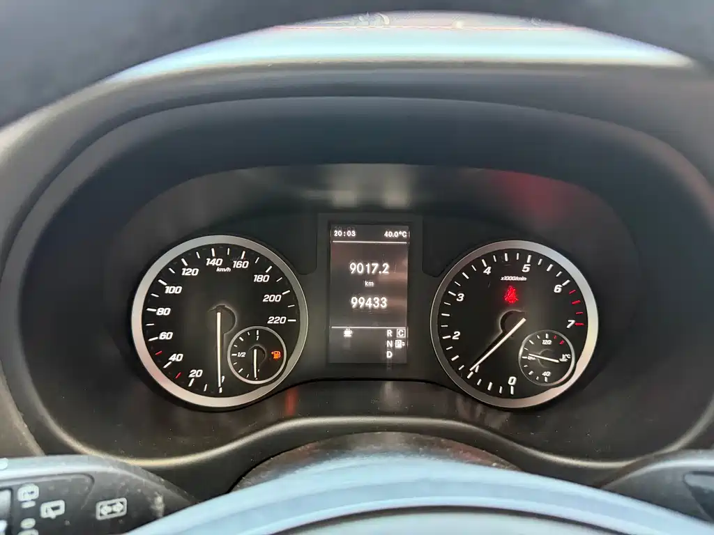 Mercedes-Benz Vito 2021 2.0T Elite 7 мест