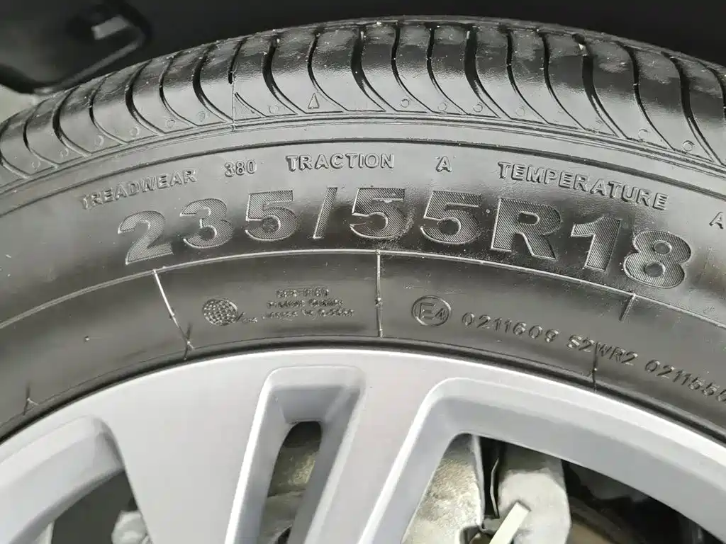 Ford Equator Sport — миниатюра 24