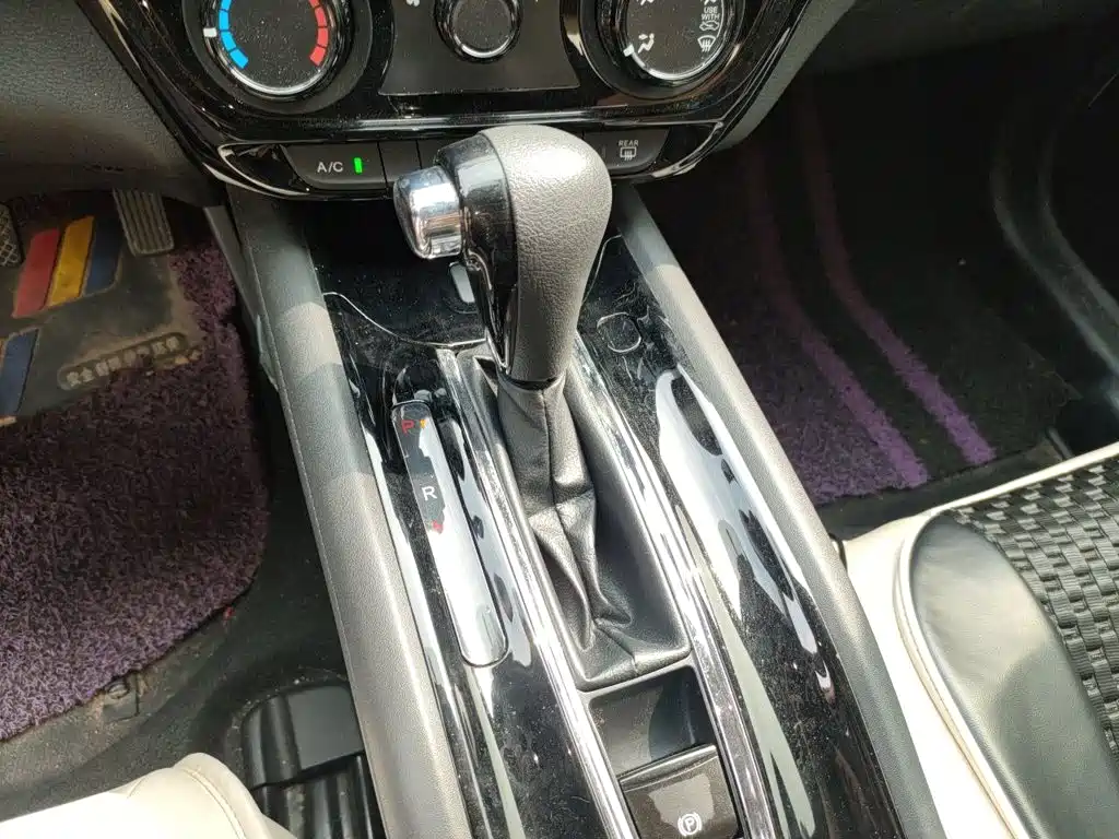 Honda Vezel — миниатюра 10