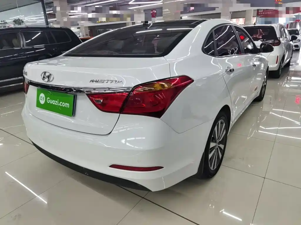 Hyundai Mistra — миниатюра 7