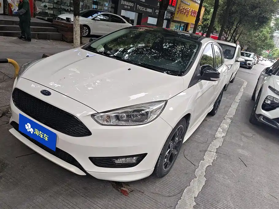 Купить Ford Focus