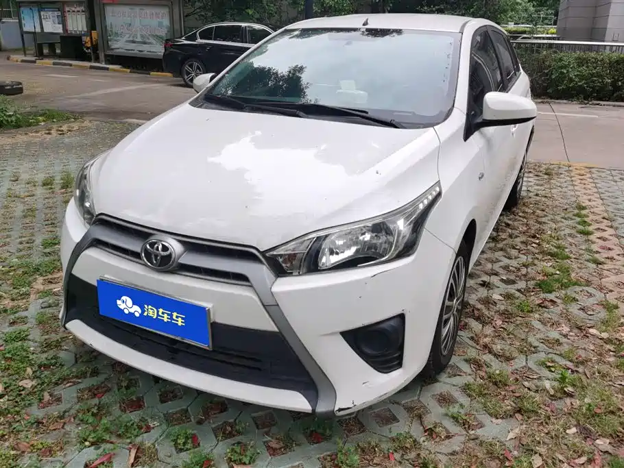 Купить Toyota Yaris L