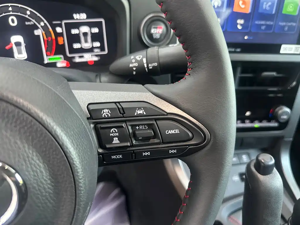 Toyota GR YARIS 2025 GR