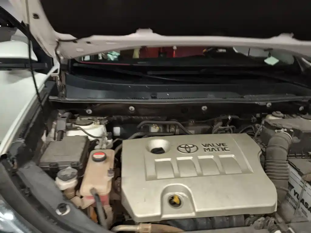 Toyota RAV4 — миниатюра 20