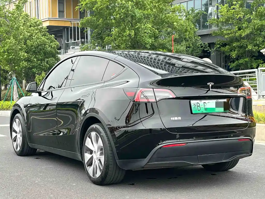 Tesla Model Y 2021 3D7