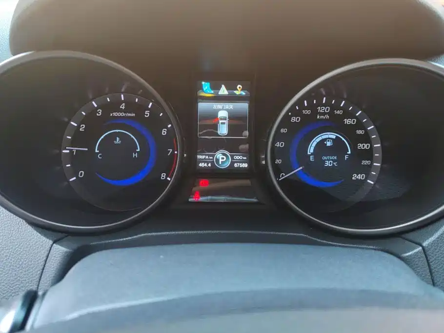 Changan CS75 — миниатюра 14