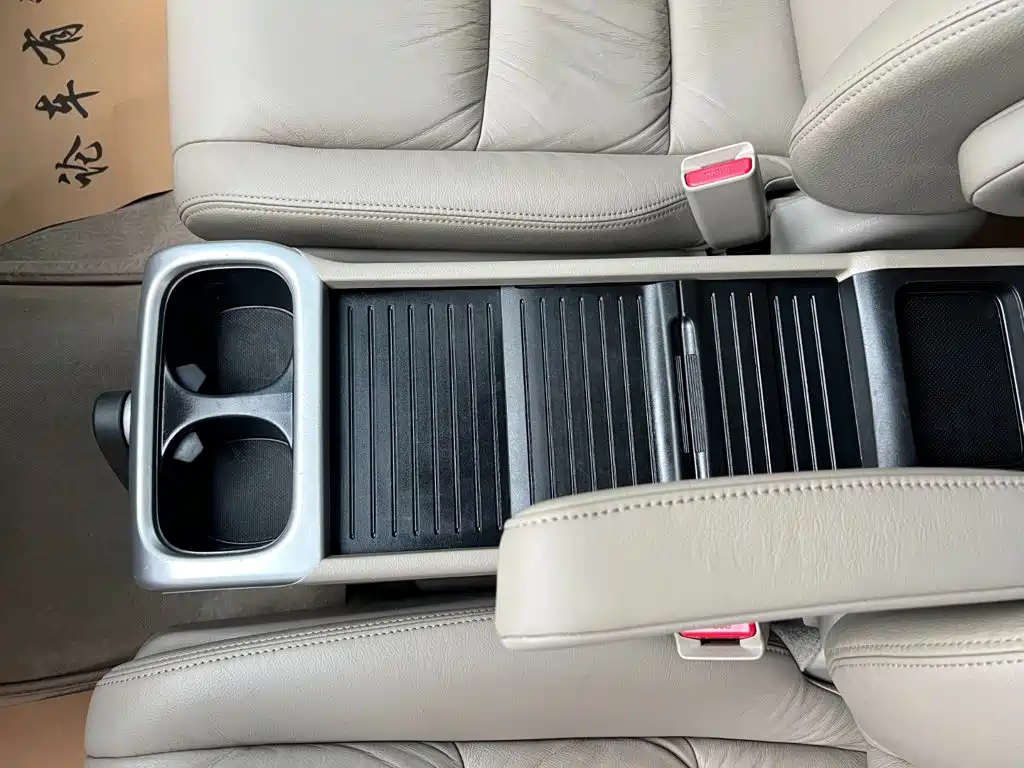 Honda Odyssey — миниатюра 13