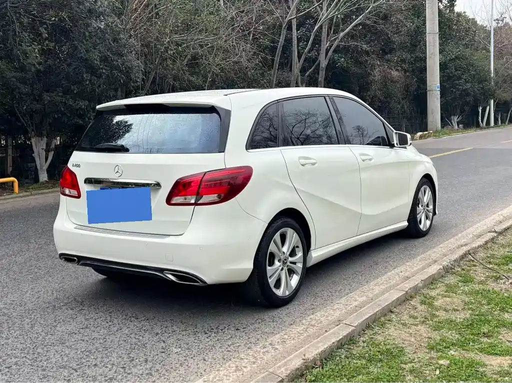 Mercedes-Benz B-Class — миниатюра 8