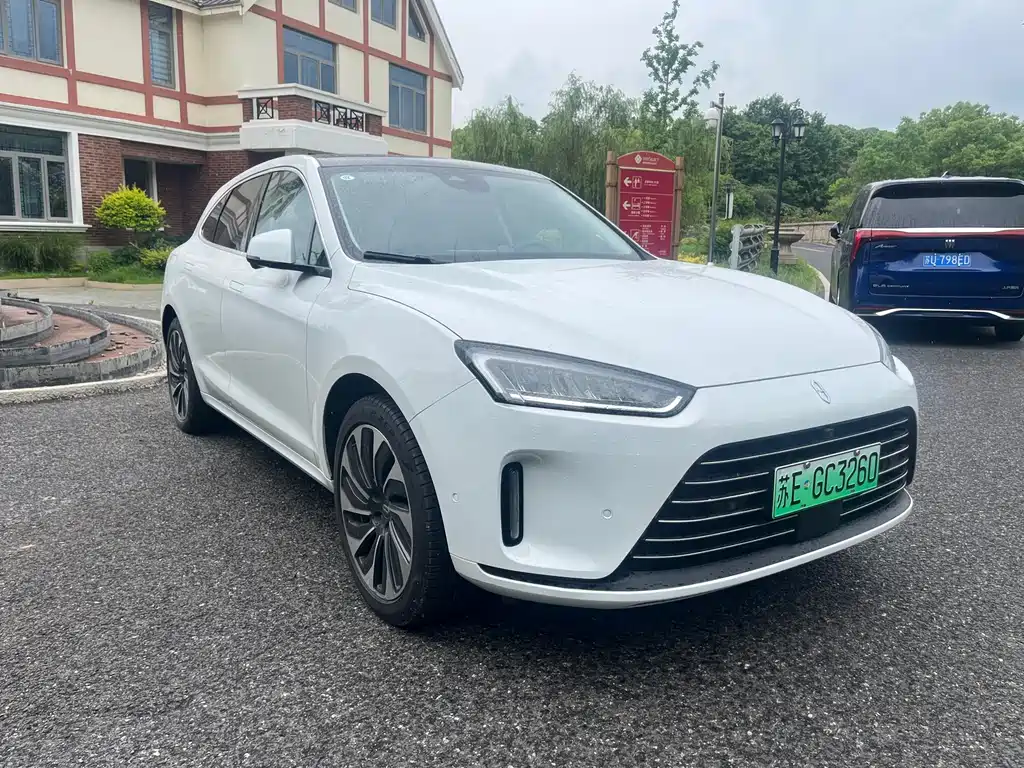 Aito M5
