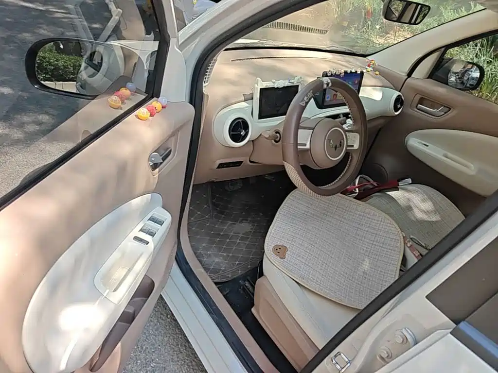 Wuling MINIEV — миниатюра 16