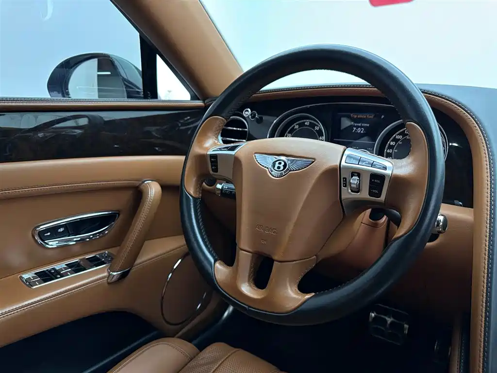 Bentley Flying Spur 2014 4.0T V8 Luxury